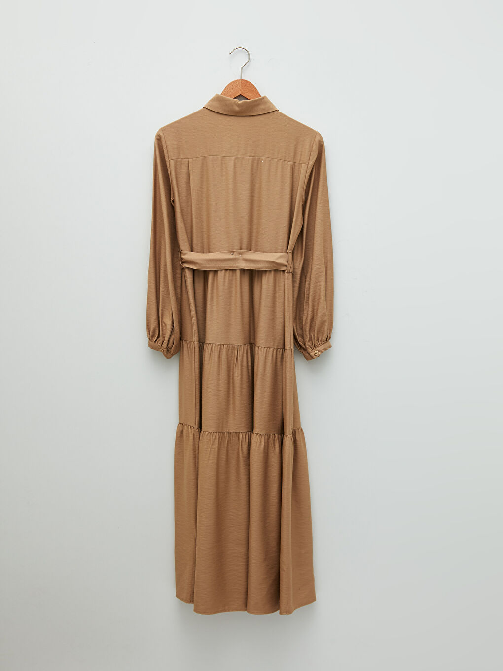 Bej Gömlek Yaka Düz Uzun Kollu Beli Kuşaklı Viskon Kadın Elbise-6