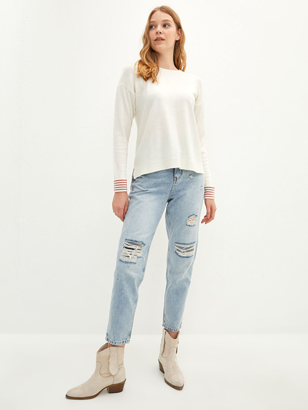 Ekru Bisiklet Yaka Kendinden Desenli Uzun Kollu Kadın Triko Kazak-2