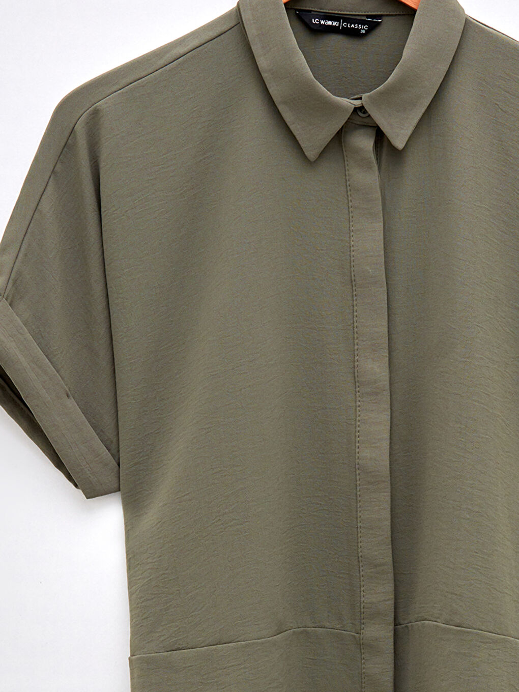 Haki Önden Düğme Kapamalı Düz Kısa Kollu Krep Kumaş Kadın Gömlek-8