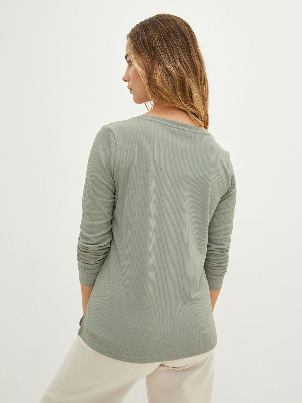 Yeşil Büyük Beden V Yaka Düz Uzun Kollu Kadın Tişört-5