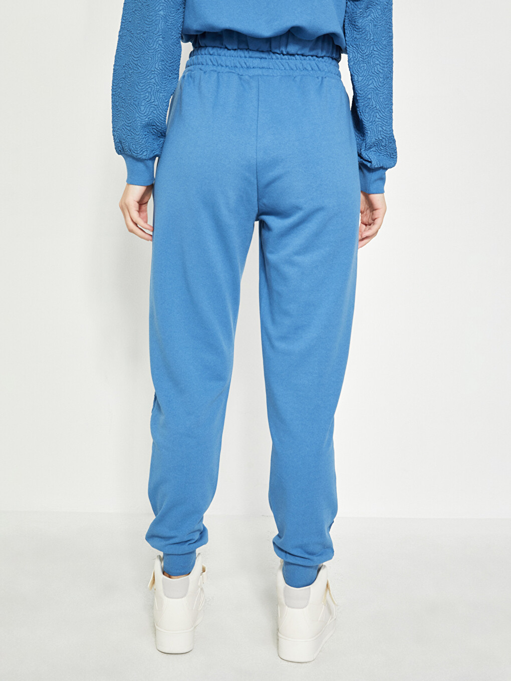 Women's Elastic Waist Patterned Pocket Detailed Jogger Sweatpants-3
