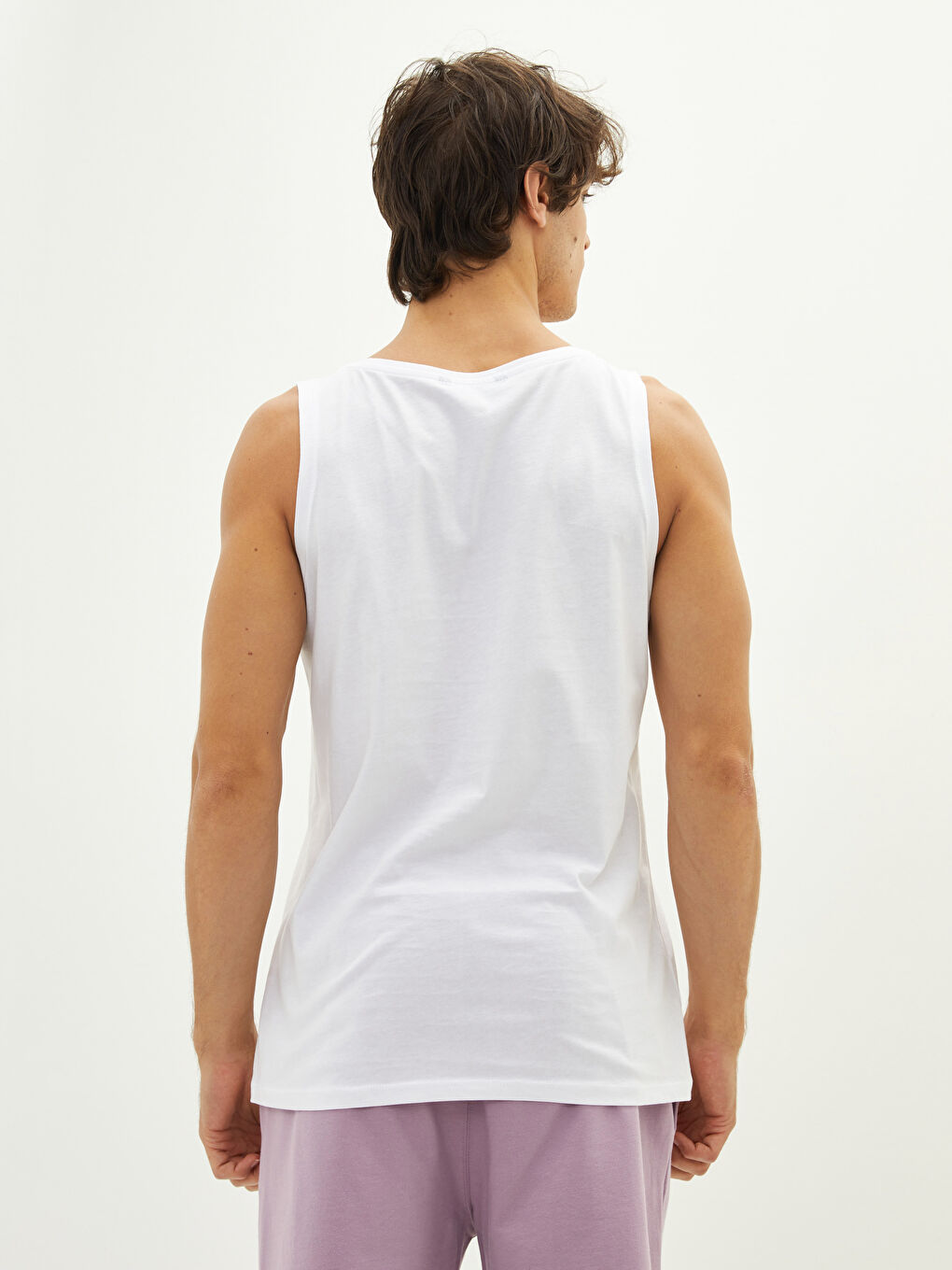 Beyaz Bisiklet Yaka Baskılı Erkek Kolsuz Tişört-4