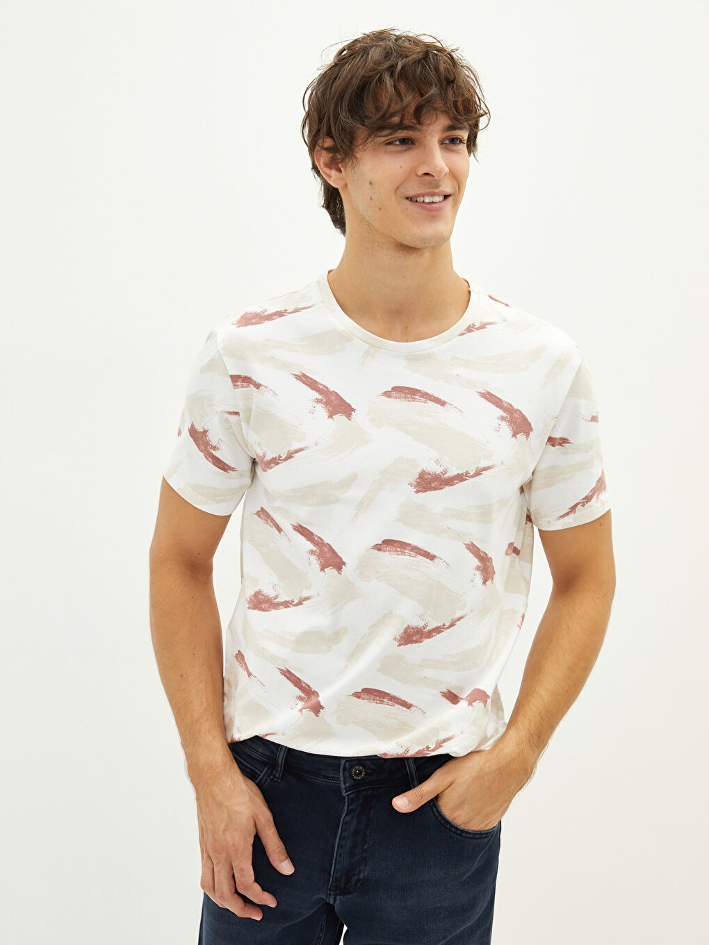 Ekru Bisiklet Yaka Kısa Kollu Desenli Penye Erkek Tişört-1