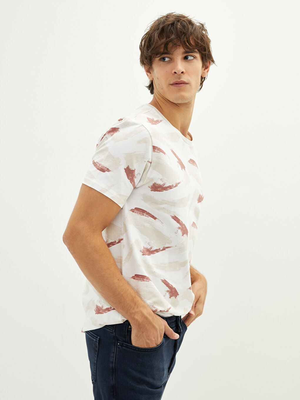 Ekru Bisiklet Yaka Kısa Kollu Desenli Penye Erkek Tişört-2