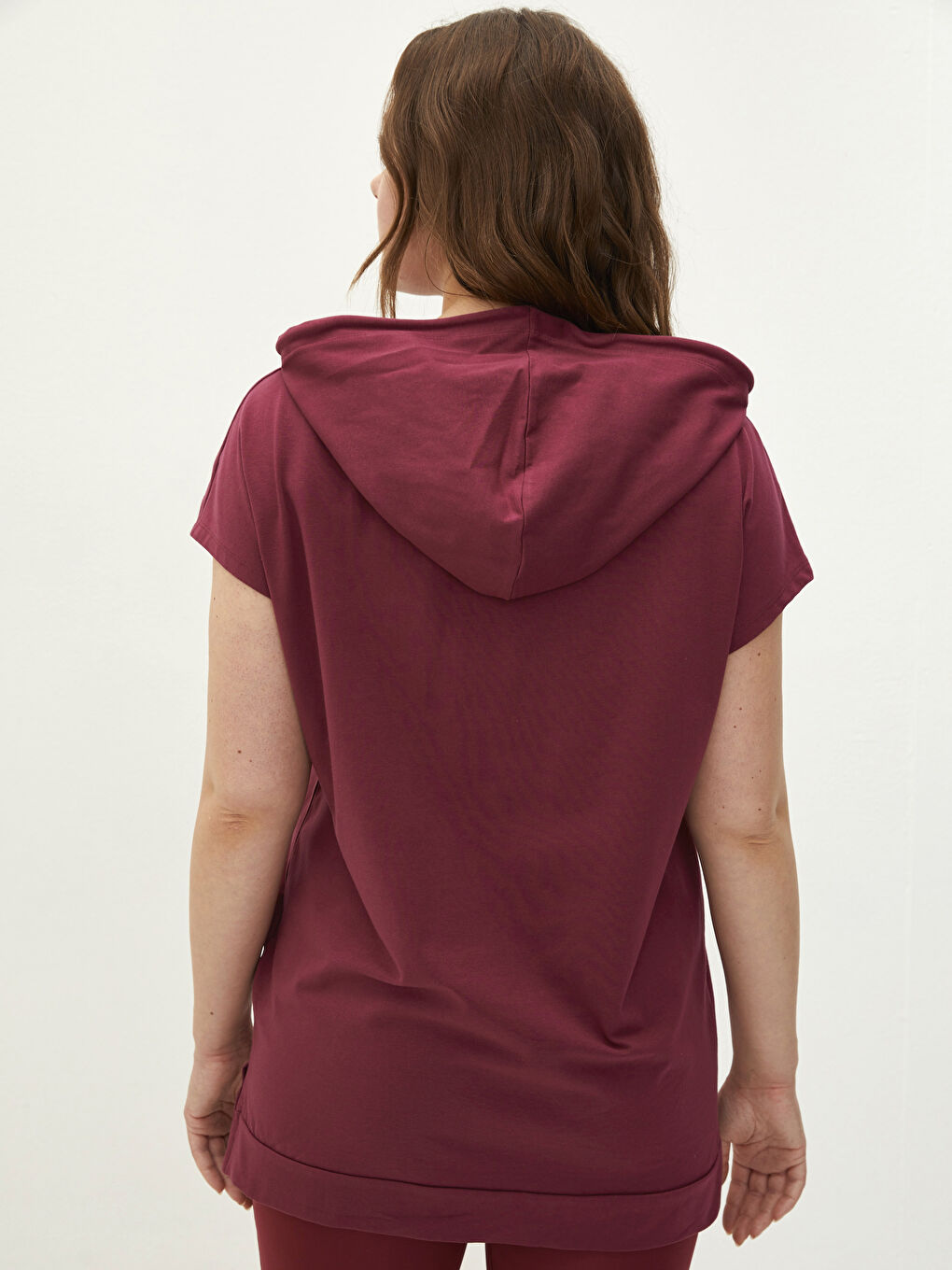 Hanorac Mărime Mare pentru Femei cu Mânecă Scurtă și Imprimeu cu Litere-4