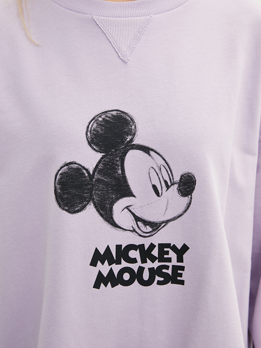 LC WAIKIKI Lila Büyük Beden Bisiklet Yaka Mickey Mouse Baskılı Uzun Kollu Pamuklu Kadın Sweatshirt - 7