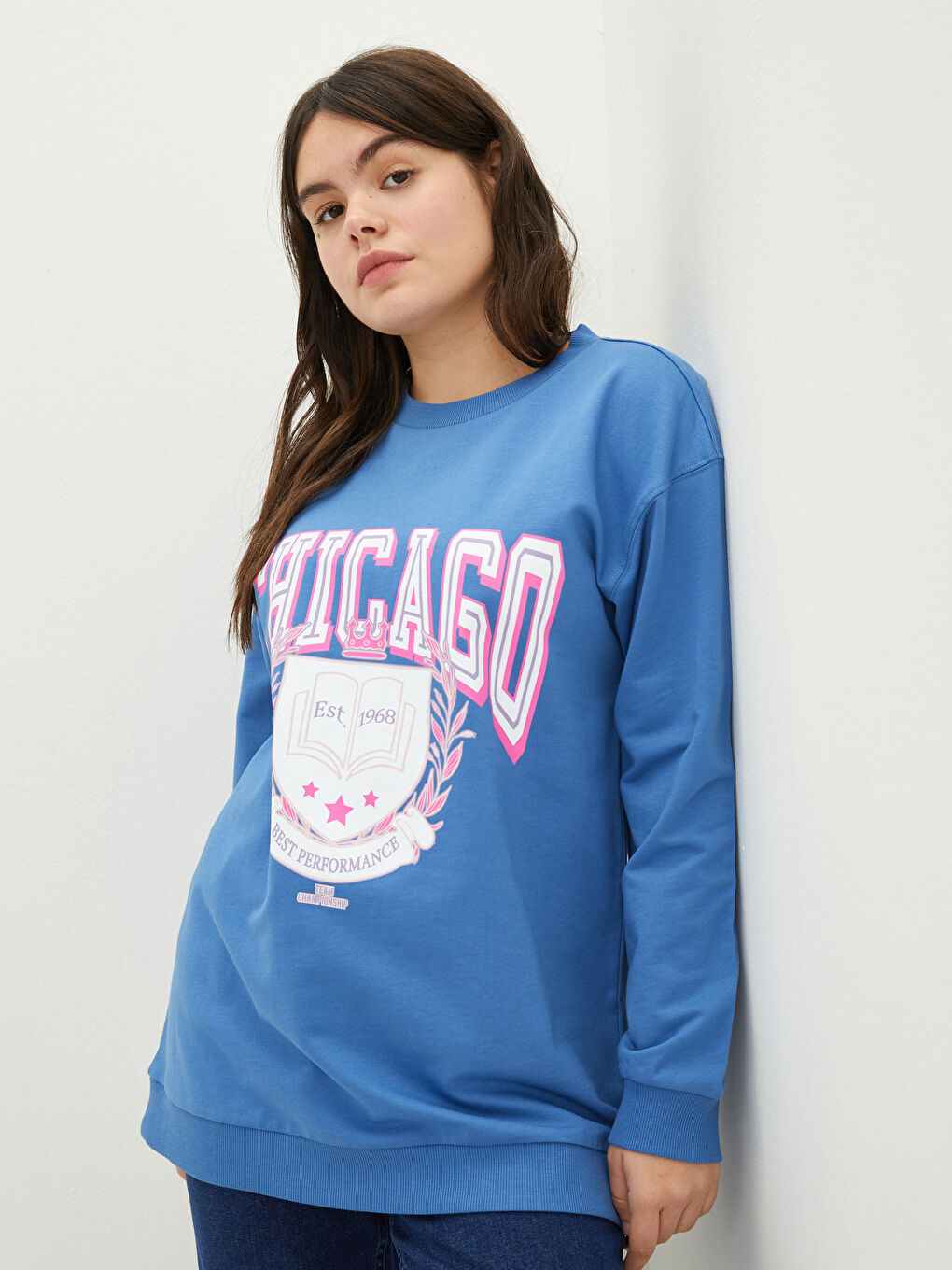 Sweat-shirt en Coton pour Femmes Grande Taille à Col Rond Imprimé à Manches Longues-1