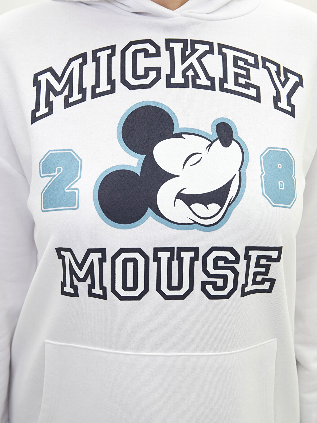 LC WAIKIKI Optik Beyaz Büyük Beden Mickey Mouse Baskılı Uzun Kollu Kadın Hoodie - 3