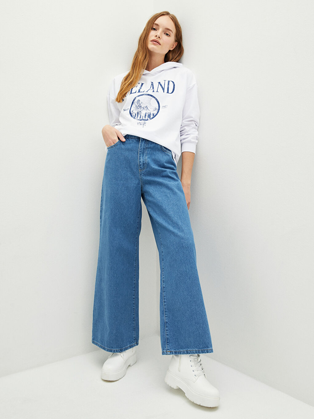 İndigo Standart Fit Cep Detaylı Kadın Rodeo Jean Pantolon-1