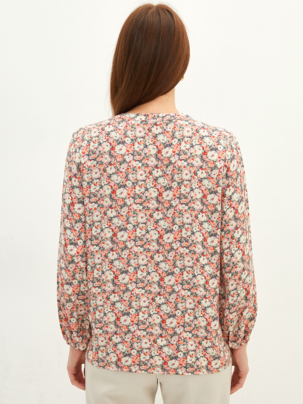 Ekru Bağlamalı Yaka Desenli Uzun Kollu Viskon Kadın Bluz-4