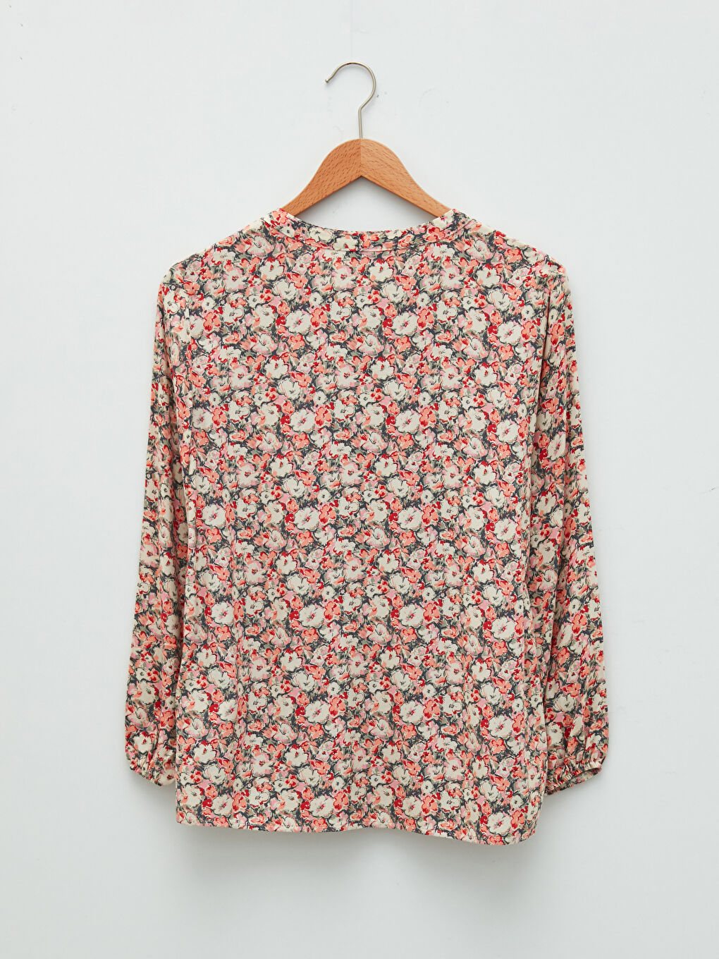 Ekru Bağlamalı Yaka Desenli Uzun Kollu Viskon Kadın Bluz-6