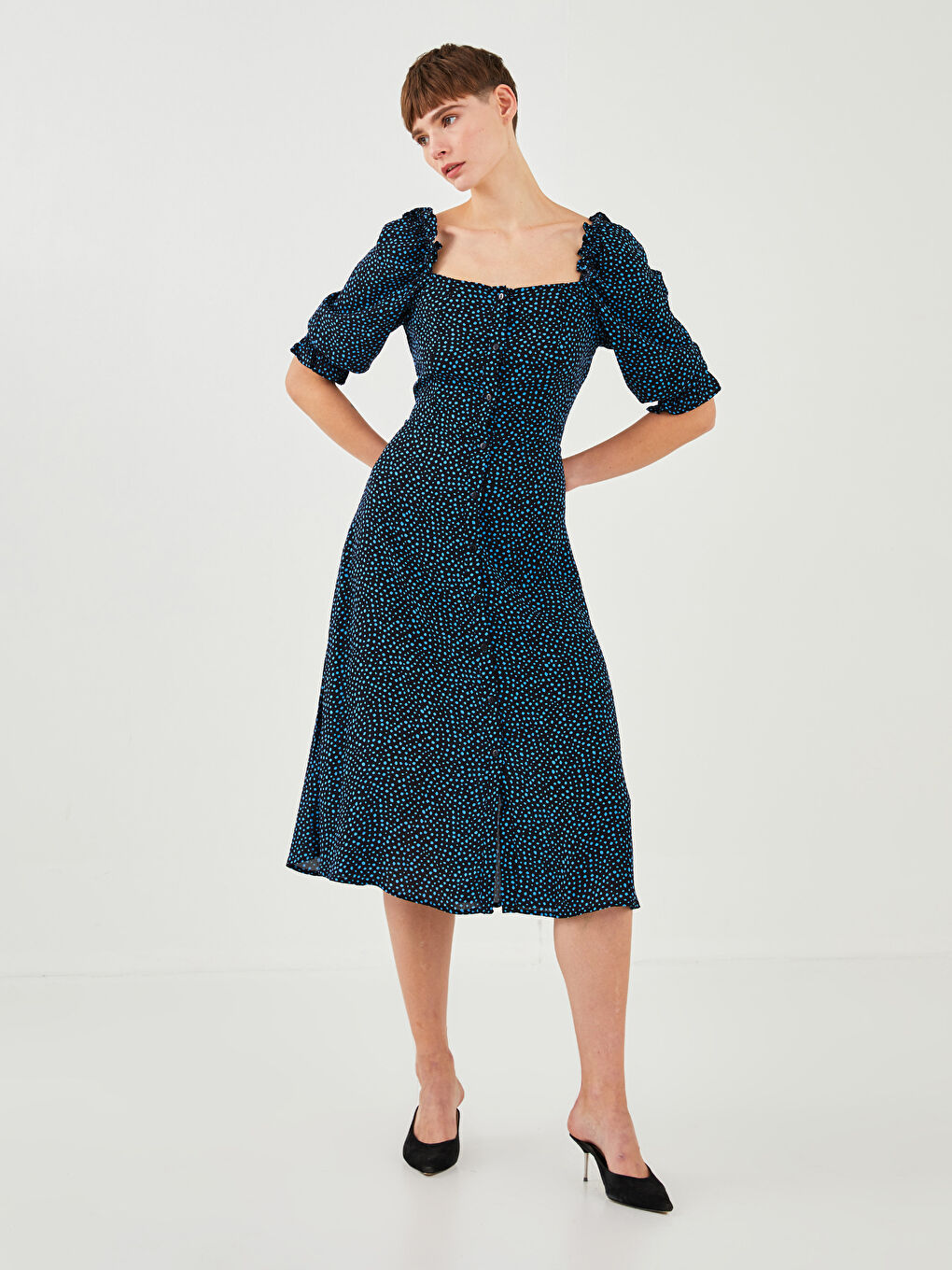 Mavi Kare Yaka Desenli Viskon Kadın Elbise