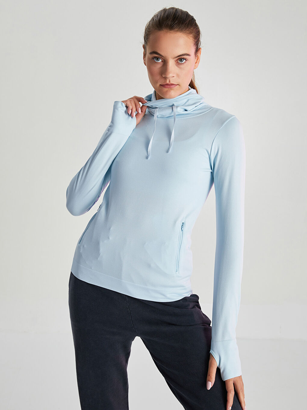 XSIDE ACTIVE Açık Mavi Keşiş Yaka Düz Uzun Kollu Kadın Spor Sweatshirt - 1