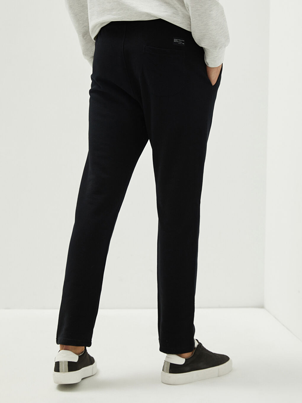 Standard Fit Men's Sweatpants-4