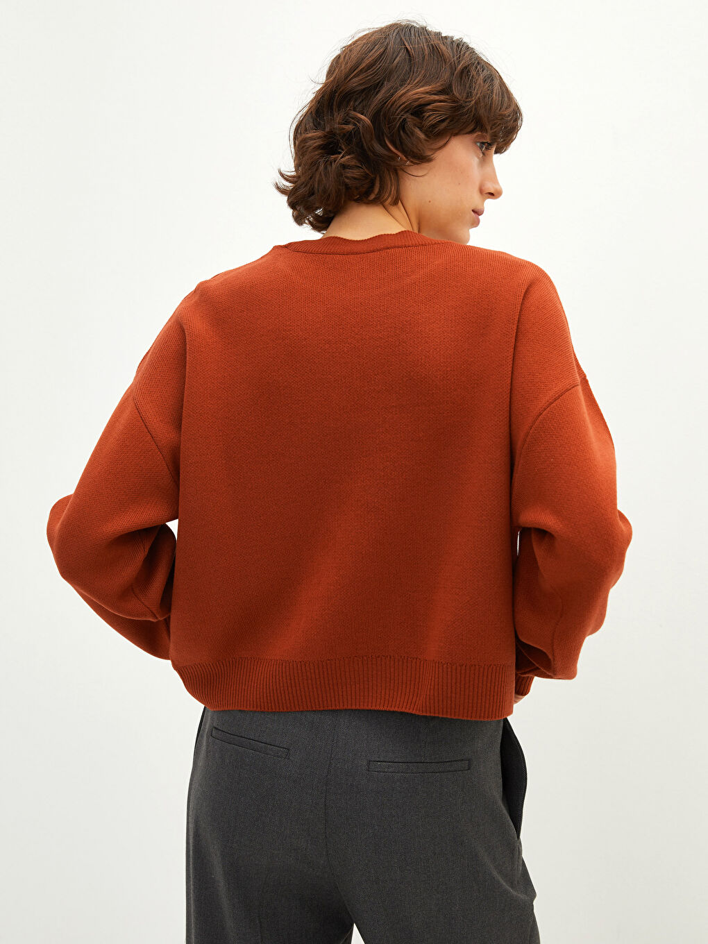 Pull-over en Tricot Uni à Col Rond et Manches Longues pour Femmes-3