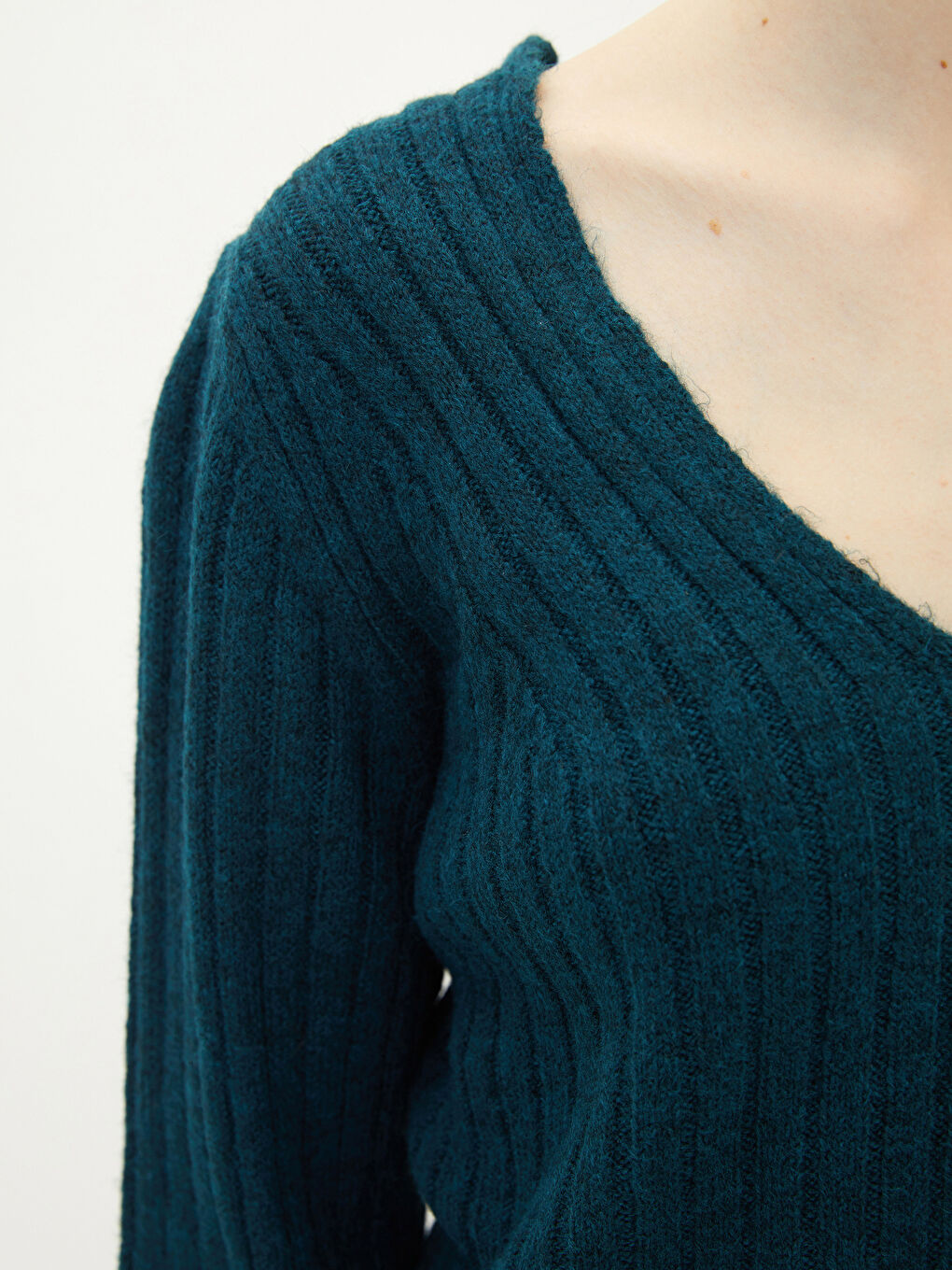 V-Neck Self Patterned Long Sleeve Women's Knitwear Sweater-3