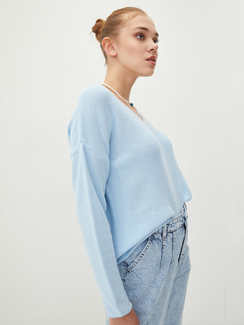 Mavi V Yaka Düz Uzun Kollu Kadın Triko Tunik-1