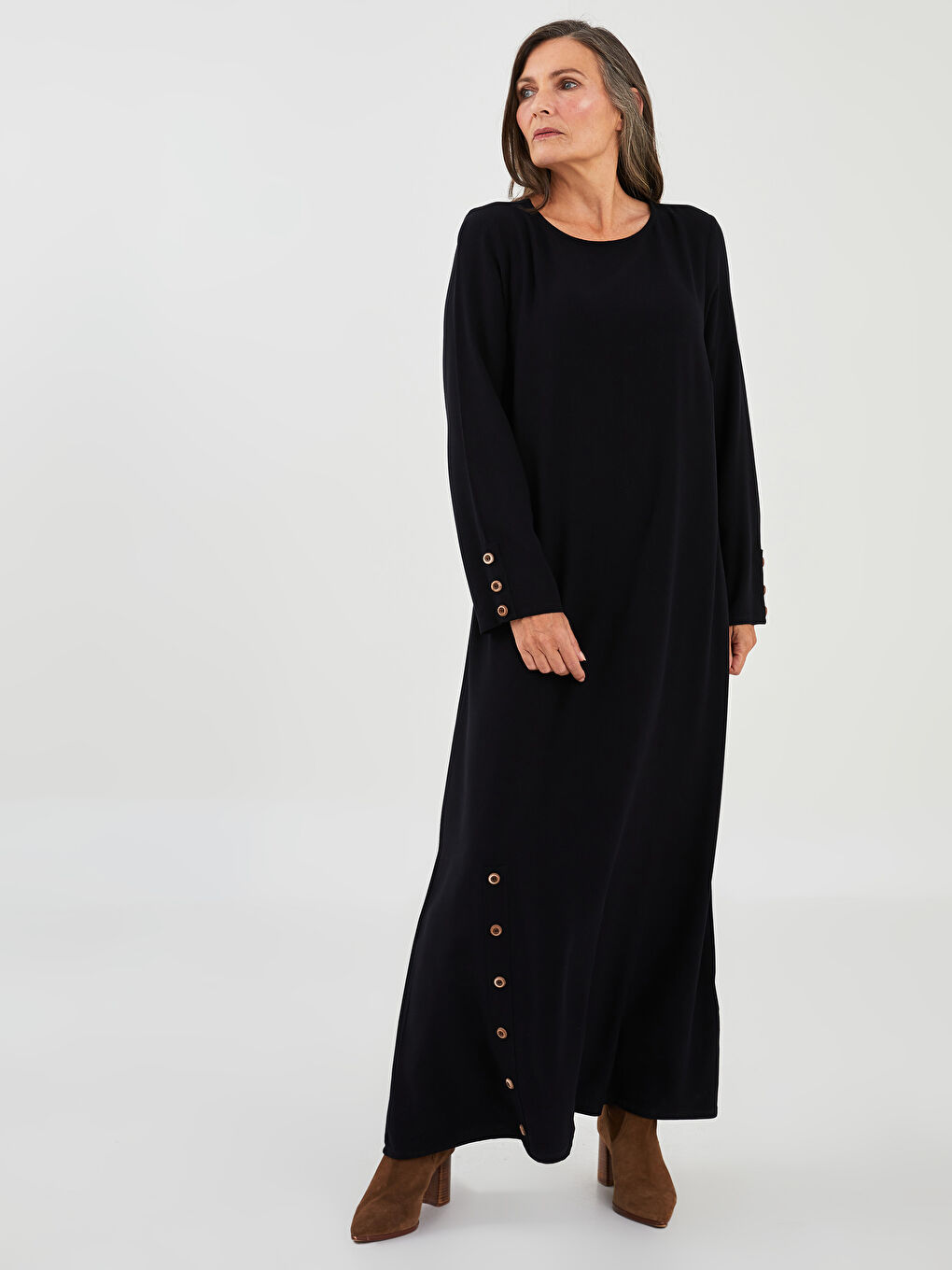 Haljina od viskoze A kroja sa dugmadima i okruglim izrezom za žene-1