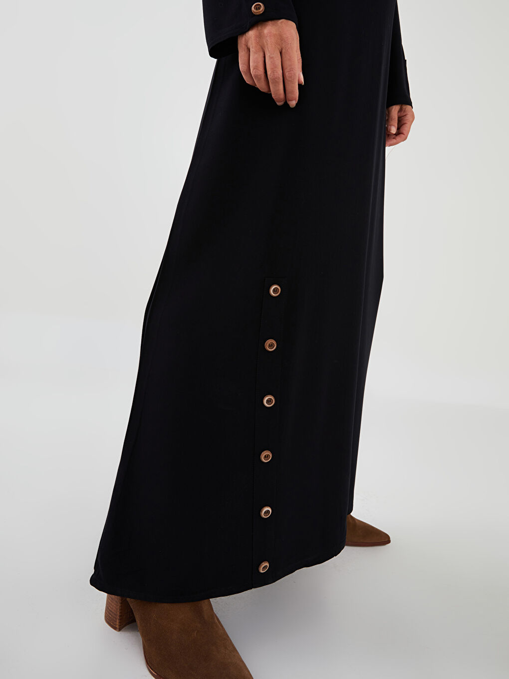 Haljina od viskoze A kroja sa dugmadima i okruglim izrezom za žene-3