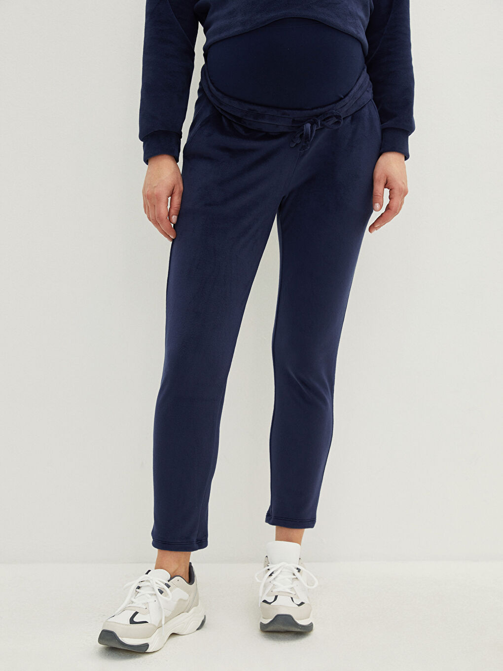 Pantaloni de trening pentru gravide cu buzunare detaliate și talie peste burtă-2