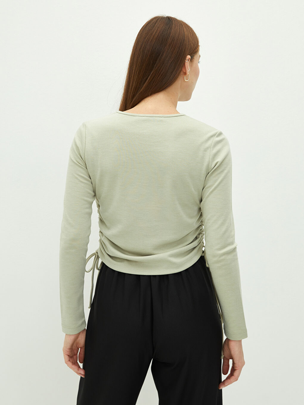 LCW Vision T-shirt à Manches Longues avec Détails à Volants et Col Rond pour Femmes -W1J664Z8-RYR