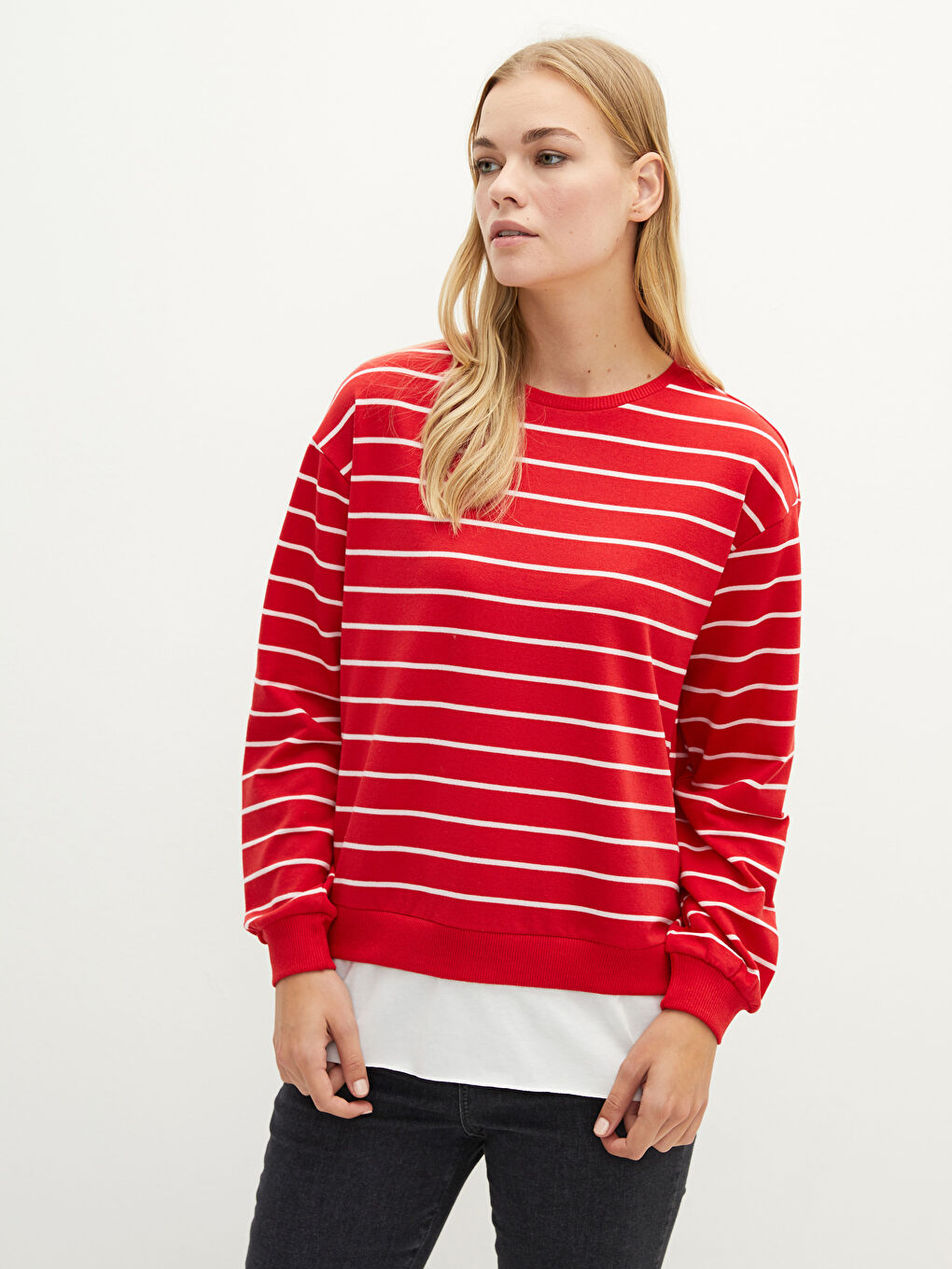 Kırmızı Bisiklet Yaka Çizgili Uzun Kollu Kadın Sweatshirt-2