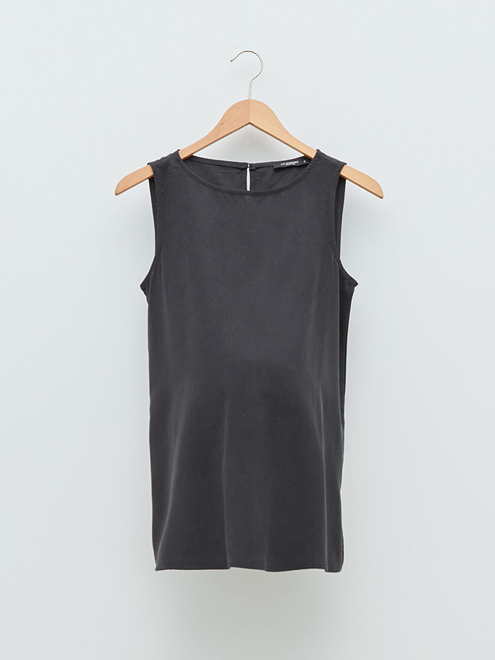 تي شيرت حوامل سادة بدون أكمام بياقة على شكل حرف U-4