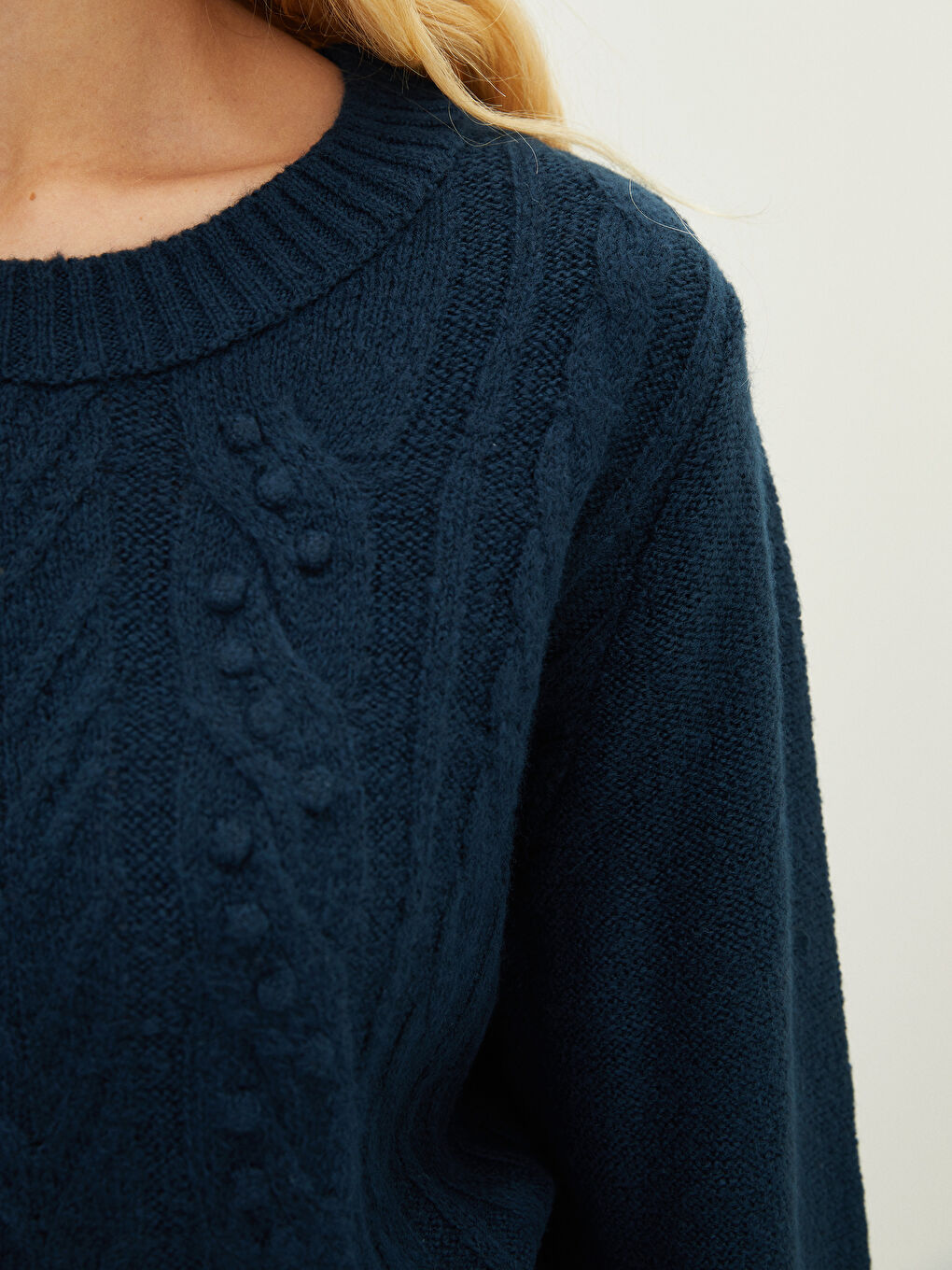 İndigo Bisiklet Yaka Kendinden Desenli Uzun Kollu Kadın Triko Kazak-3