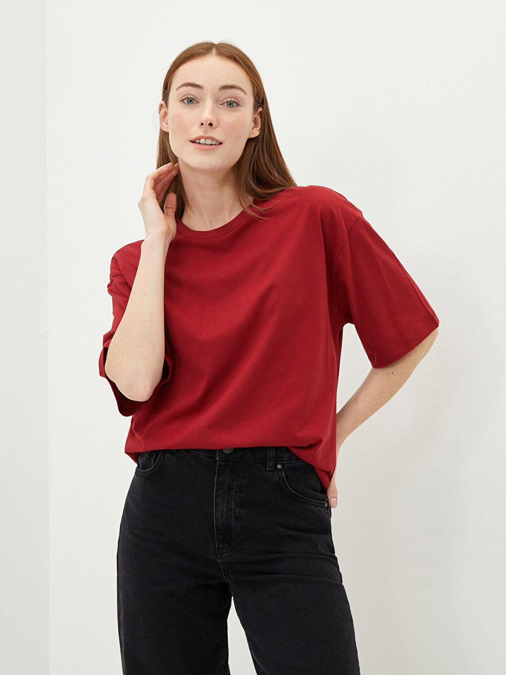 Bordo Bisiklet Yaka Düz Kısa Kollu Pamuklu Kadın Tişört-1