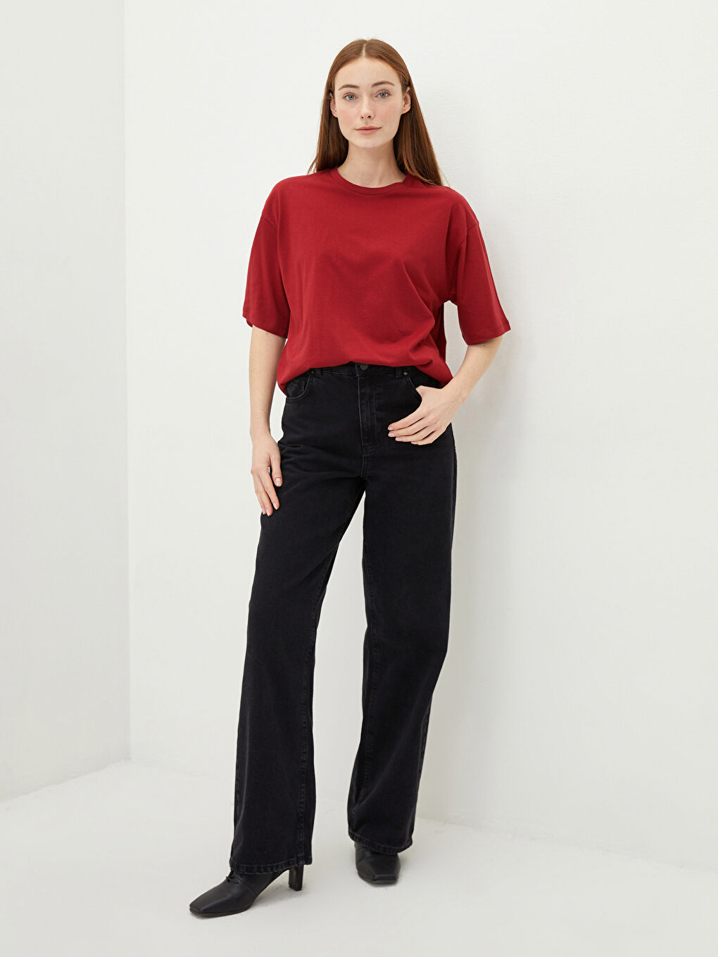 Bordo Bisiklet Yaka Düz Kısa Kollu Pamuklu Kadın Tişört-3