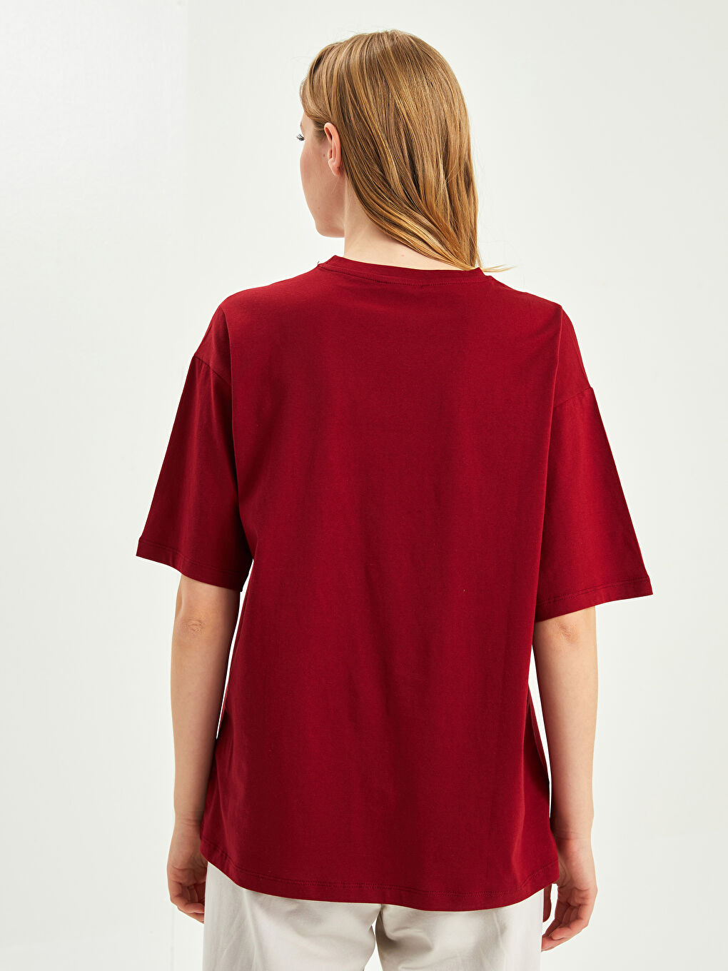 Bordo Bisiklet Yaka Düz Kısa Kollu Pamuklu Kadın Tişört-8