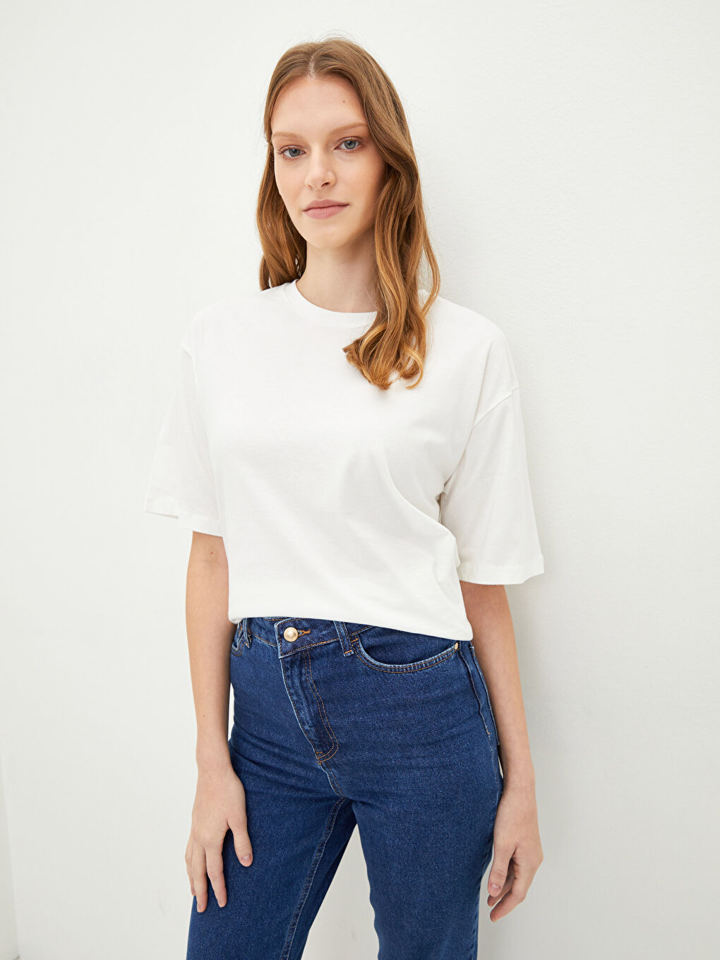 LCWAIKIKI Basic Crew Neck Straight Short Sleeve Cotton Women's T-Shirt -W1J724Z8-R9J
