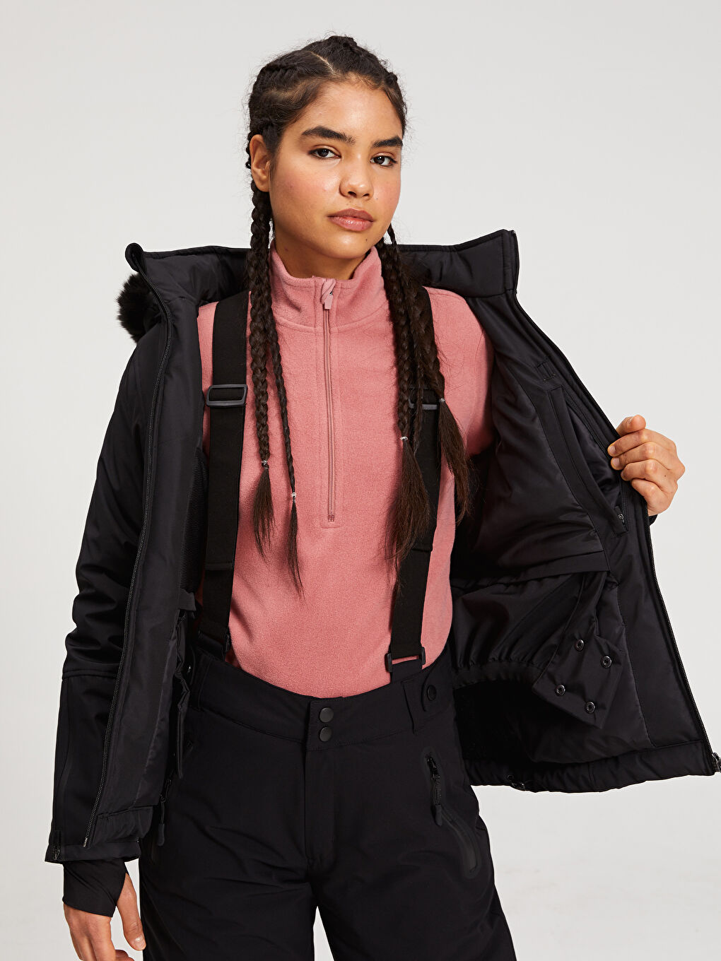 Manteau de Ski Extérieur pour Femmes avec Détail en Fourrure à Capuche Manches Longues Droites-1