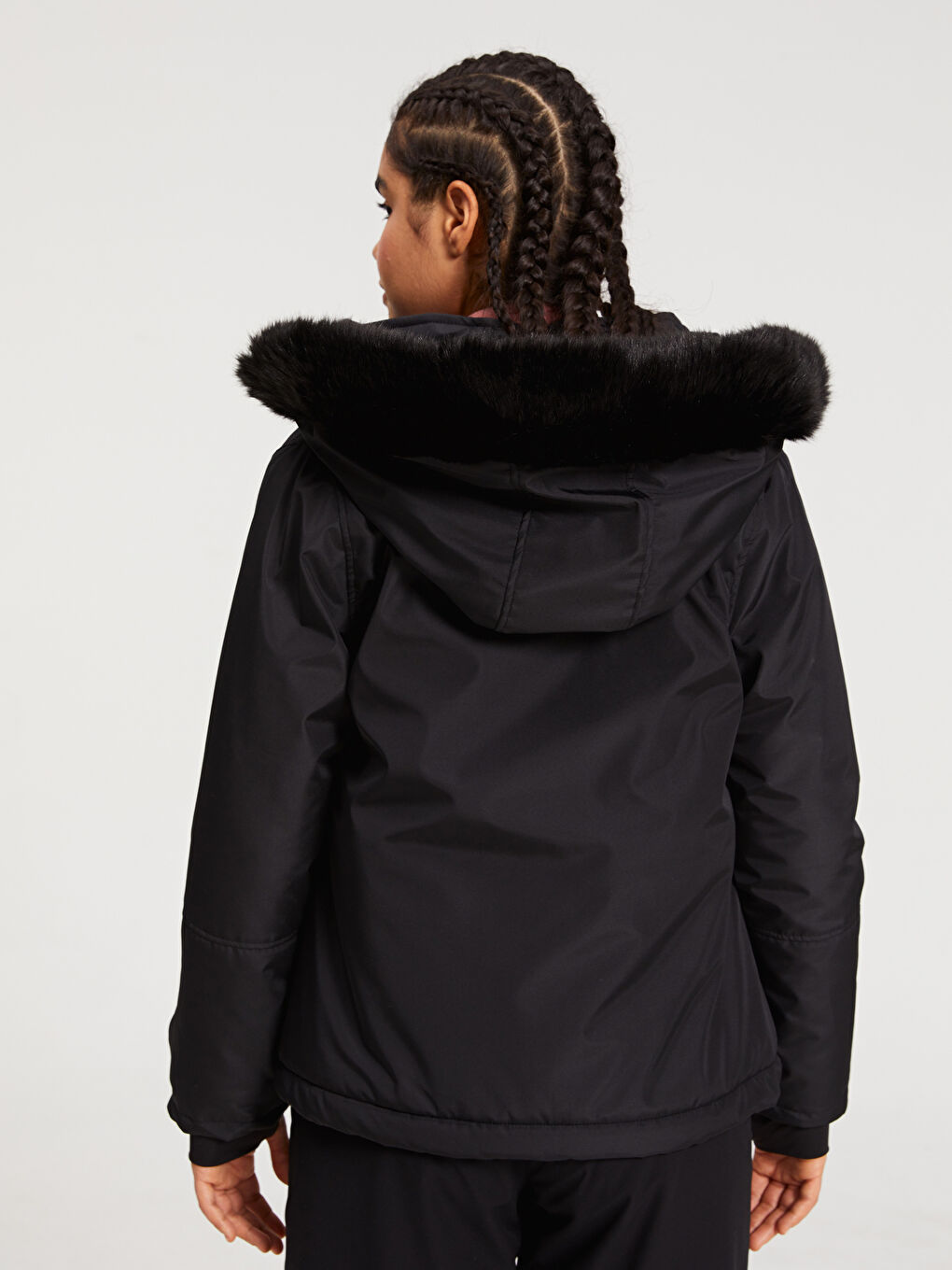 Manteau de Ski Extérieur pour Femmes avec Détail en Fourrure à Capuche Manches Longues Droites-5