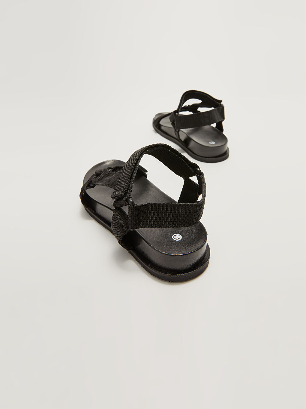 Siyah Çift Bantlı Cırt Cırtlı Kadın Sandalet-4