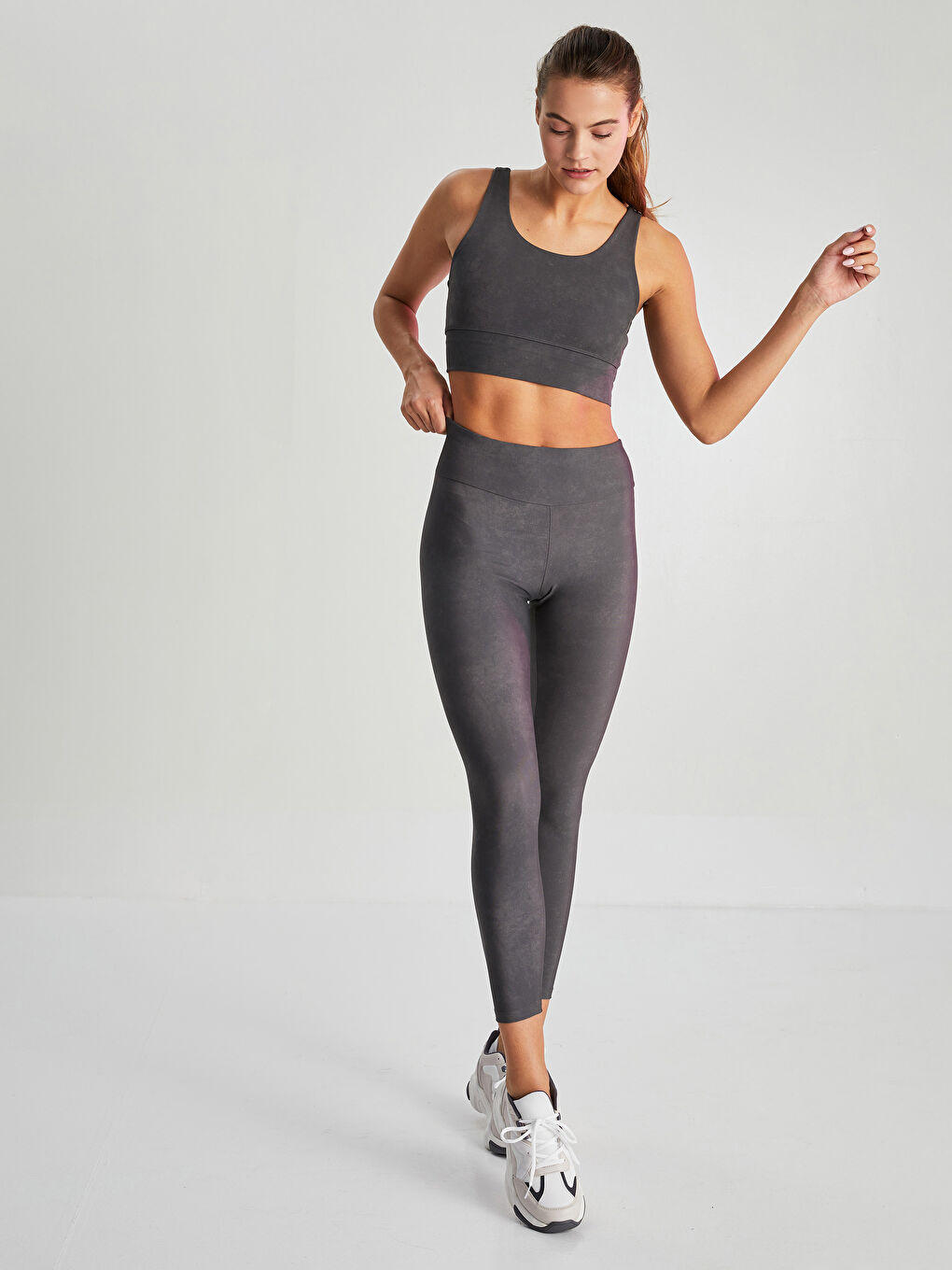 Women's Elasticated Waist Plain Sports Leggings-4