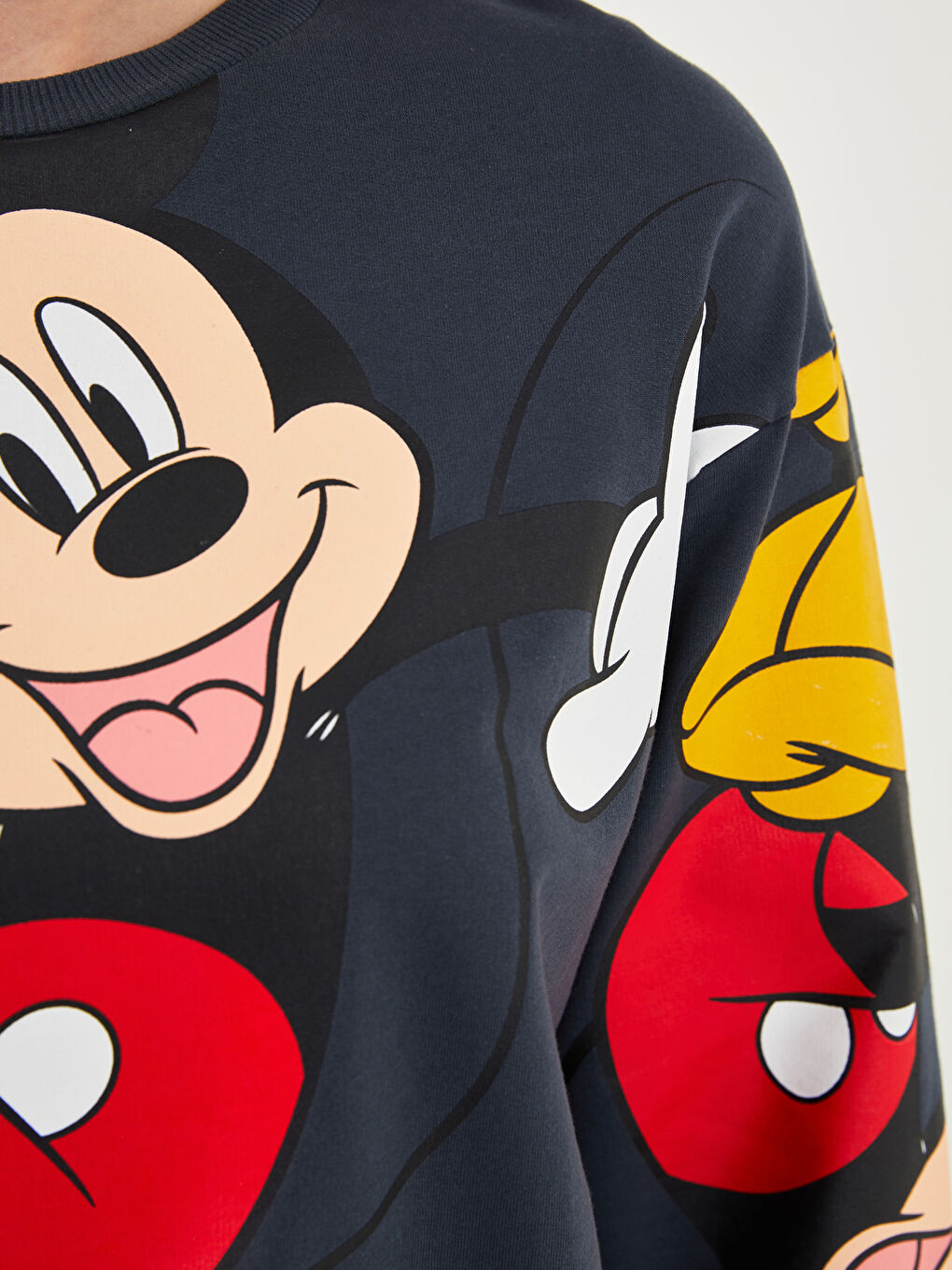 XSIDE Antrasit Bisiklet Yaka Mickey Mouse Baskılı Uzun Kollu Pamuklu Kadın Sweatshirt - 2