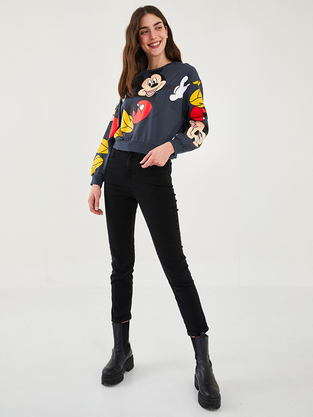 XSIDE Antrasit Bisiklet Yaka Mickey Mouse Baskılı Uzun Kollu Pamuklu Kadın Sweatshirt - 3