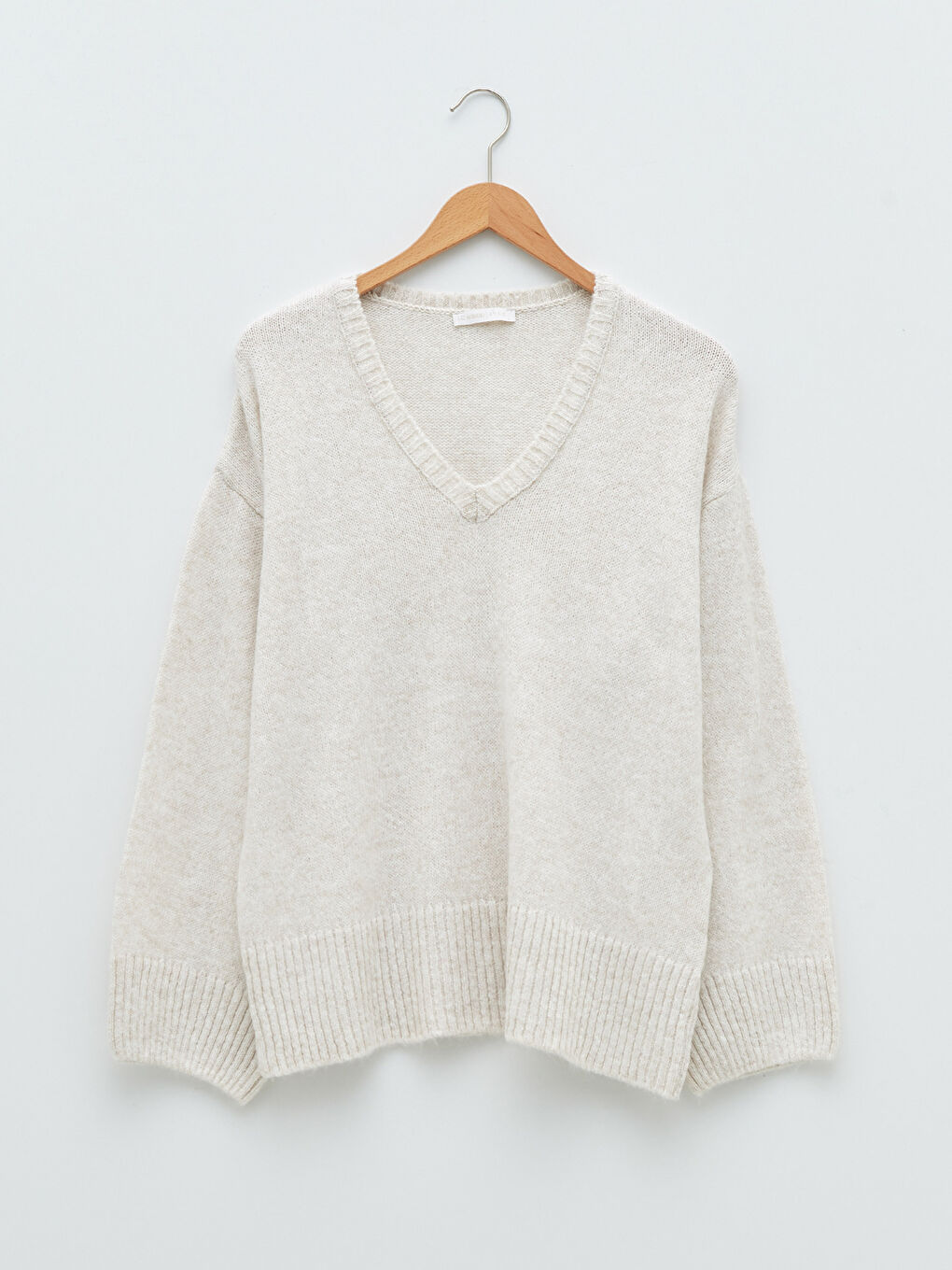 әйелдерге арналған трикотаж өрнексіз ұзын жең v жағалы жемпір-5