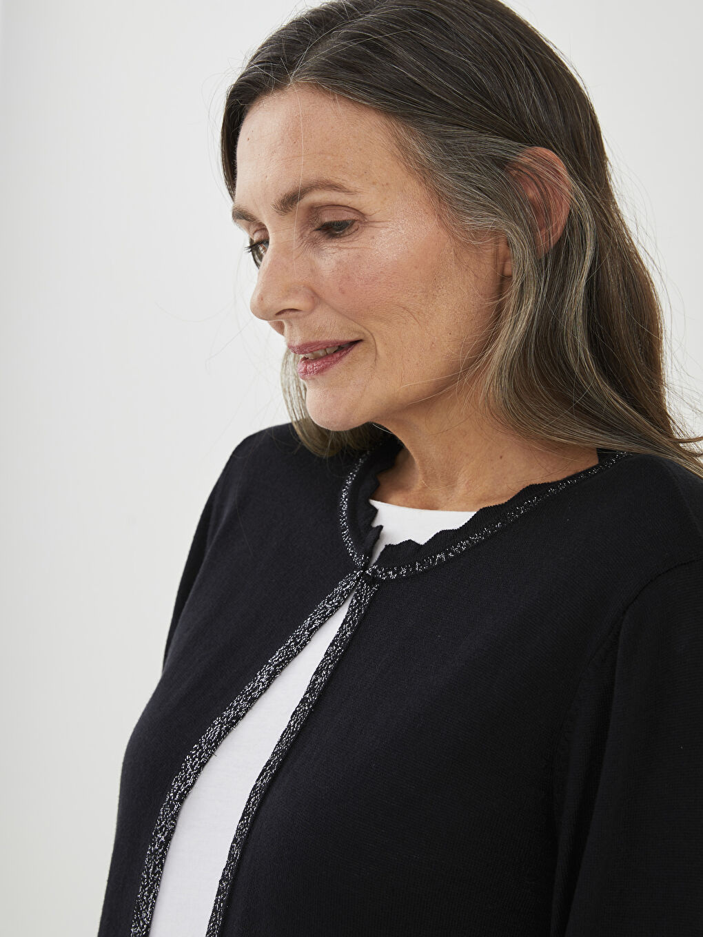 كارديجان تريكو كم طويل بياقة دائرية بتفاصيل مخططة للسيدات-1