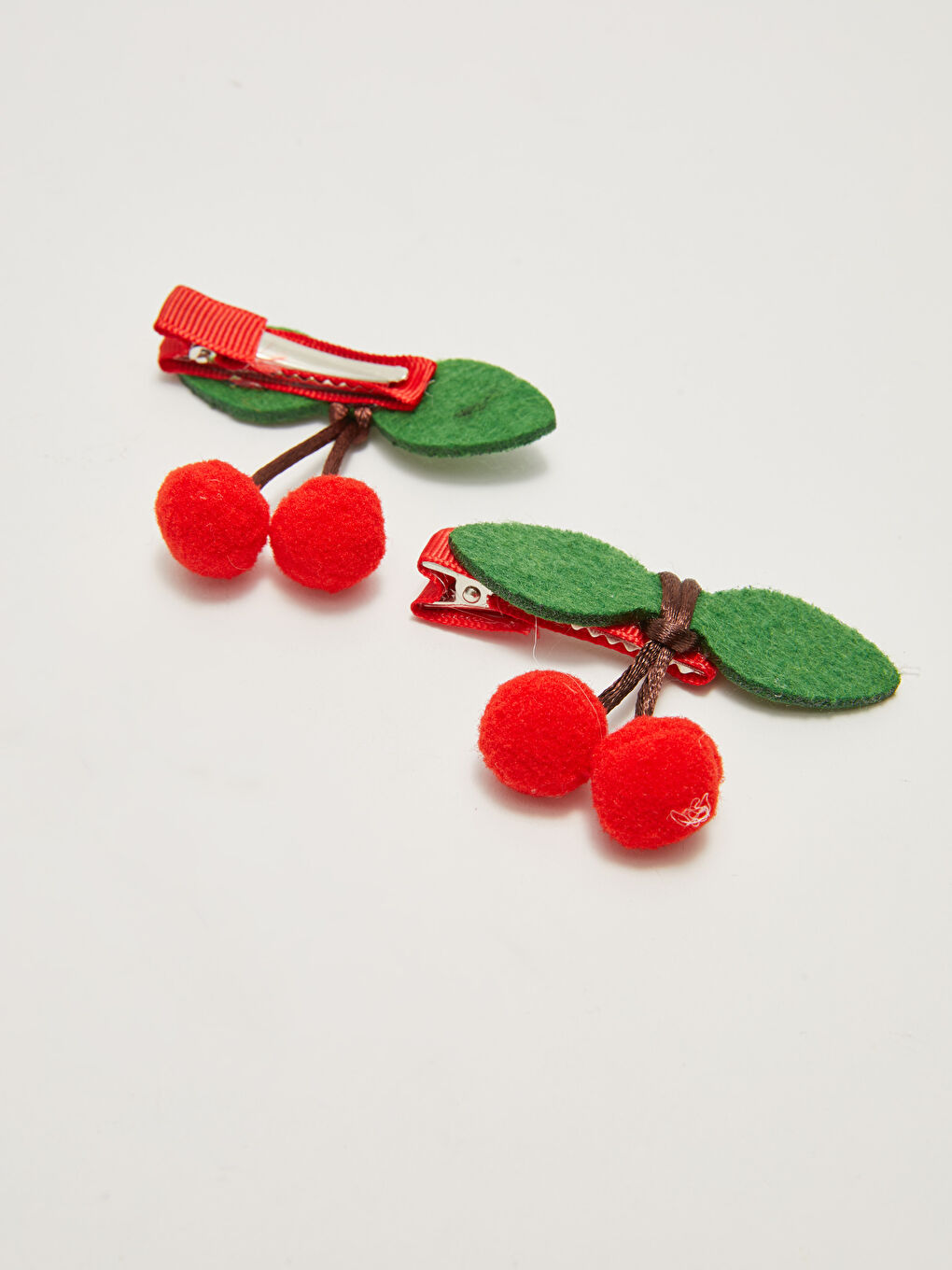 LCW ACCESSORIES Girl's Cherry Crown and Hairpin 2-Pack -W1J815Z4-M0T