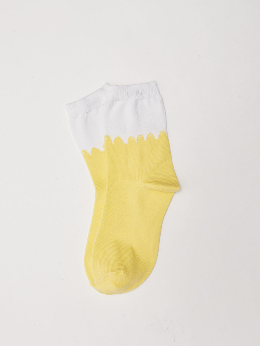 جوارب طاقم نسائية بتصميم كتل الألوان