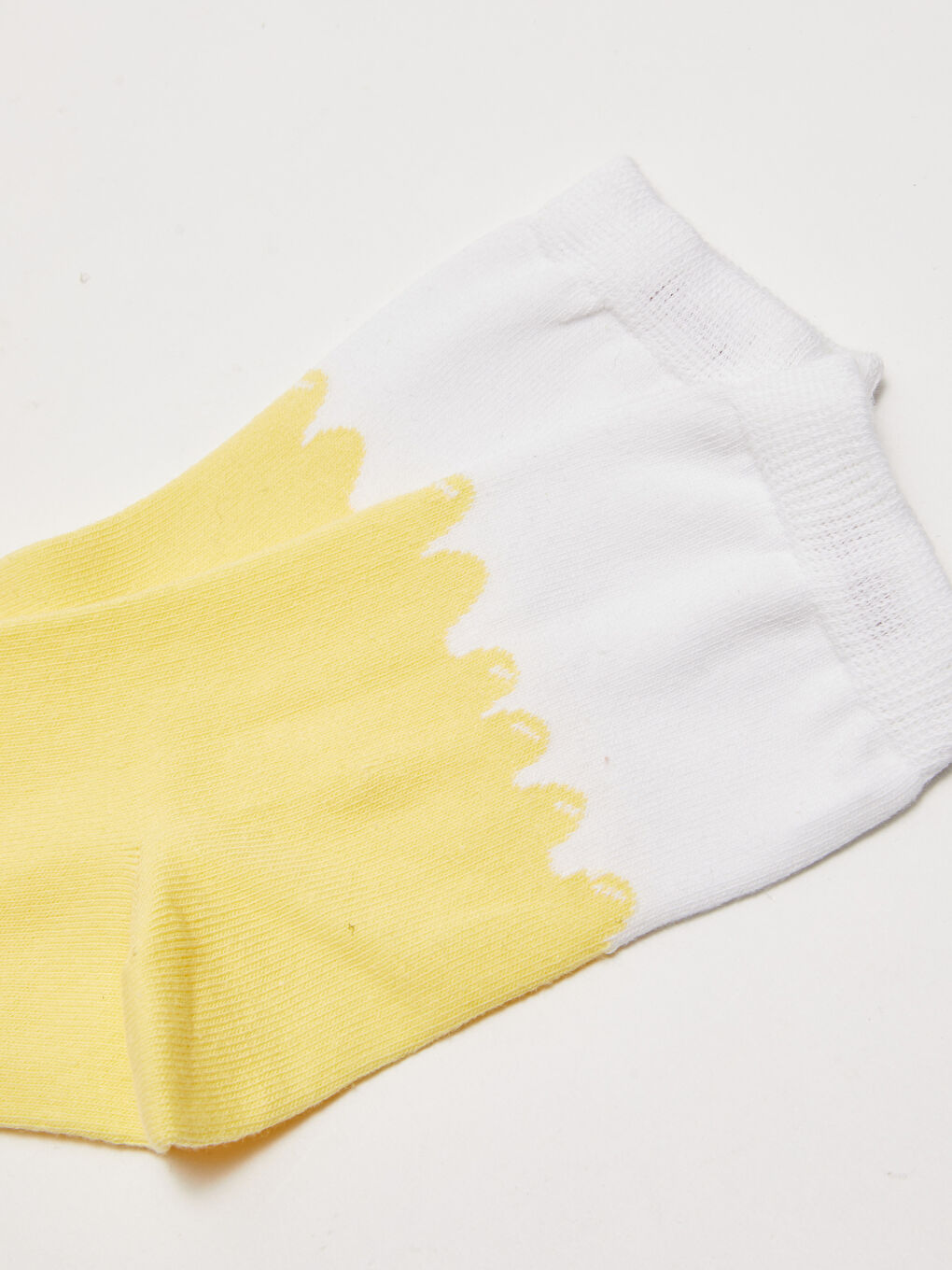 جوارب طاقم نسائية بتصميم كتل الألوان-2