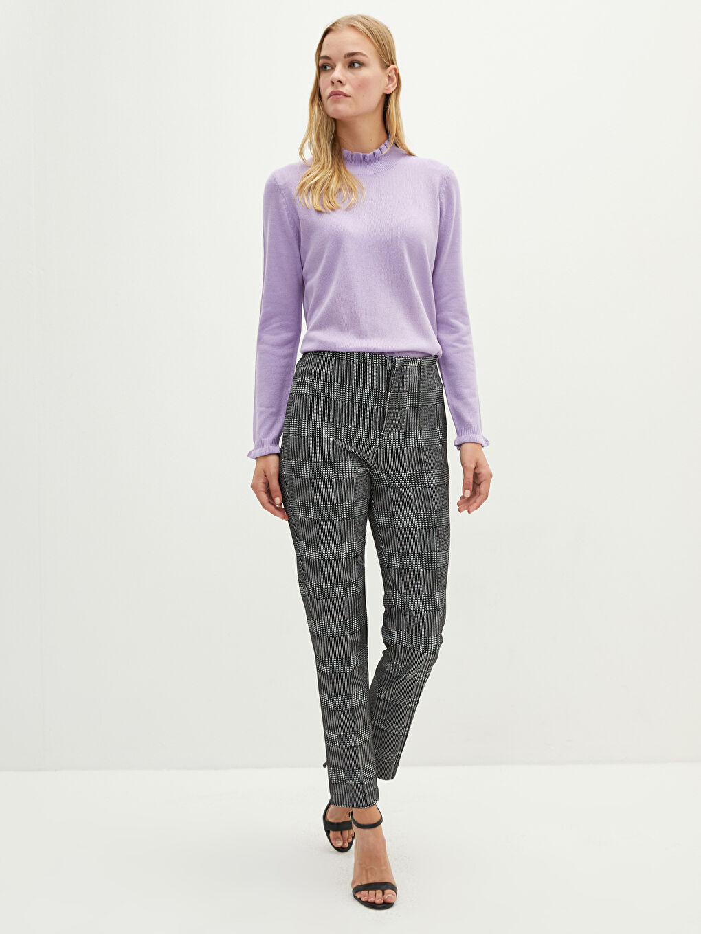 LCWAIKIKI Basic Hosen mit elastischem Bund und schmaler Passform aus Ponte-Stoff für Damen -W1JA48Z8-LKX