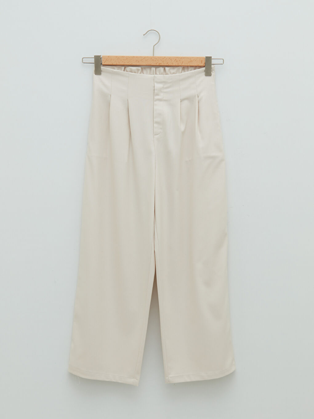LCWAIKIKI Classic Beli Lastikli Rahat Kalıp Geniş Paça Kadın Pantolon -W1JB12Z8-FJZ