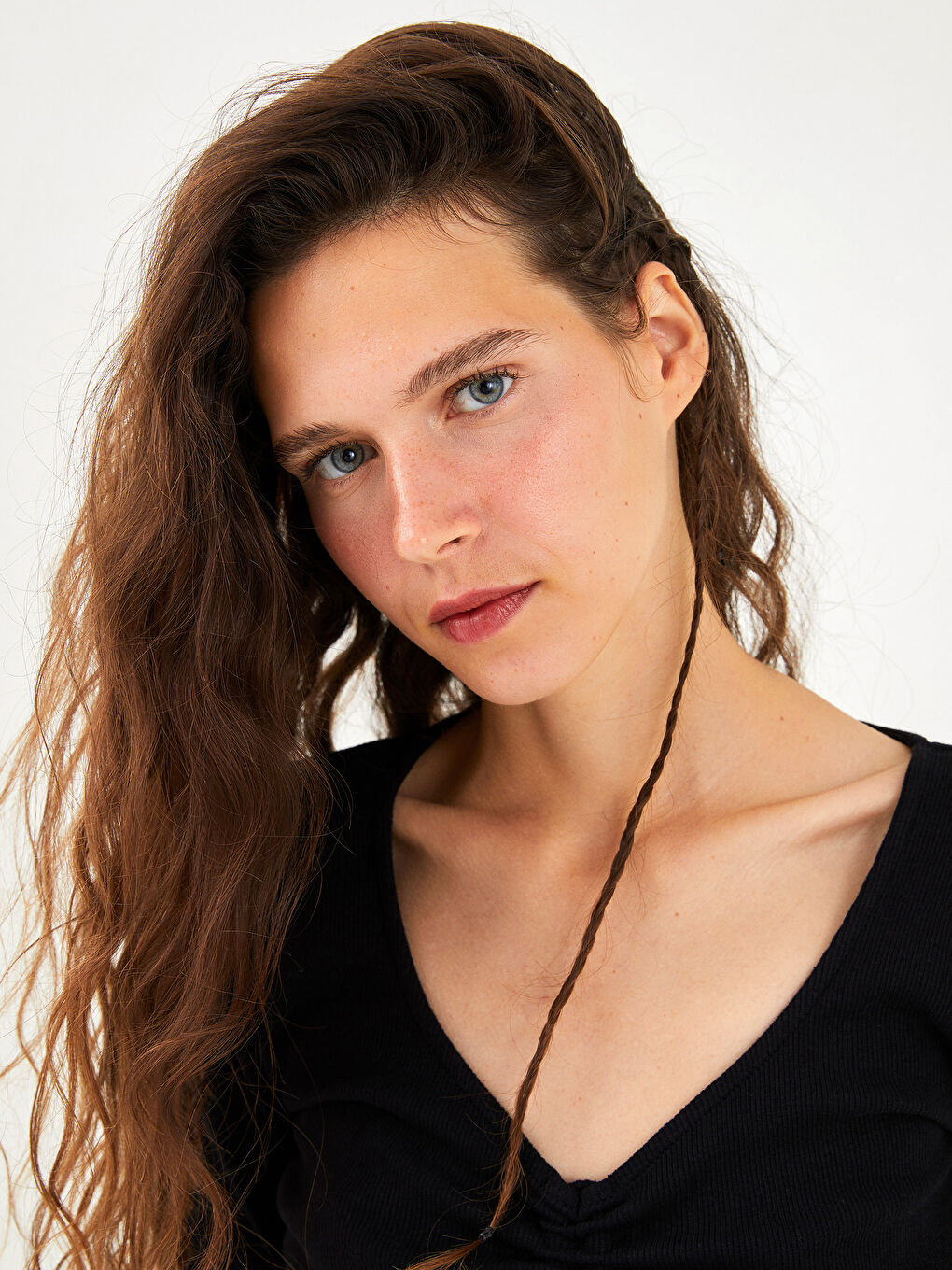 Bluză Crop pentru Femei cu Mânecă Lungă și Detalii Încrețite la Decolteu în V-2