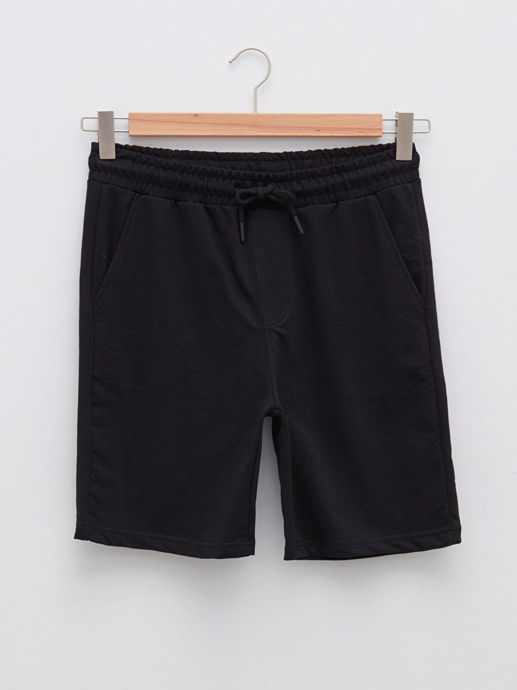 Siyah Slim Fit Beli Bağlama Detaylı Erkek Şort-5