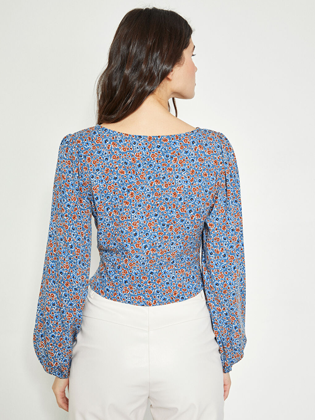 LCW Limited V-Neck Floral Long Sleeve Viscose Women's Blouse -W1JC76Z8-LQQ
