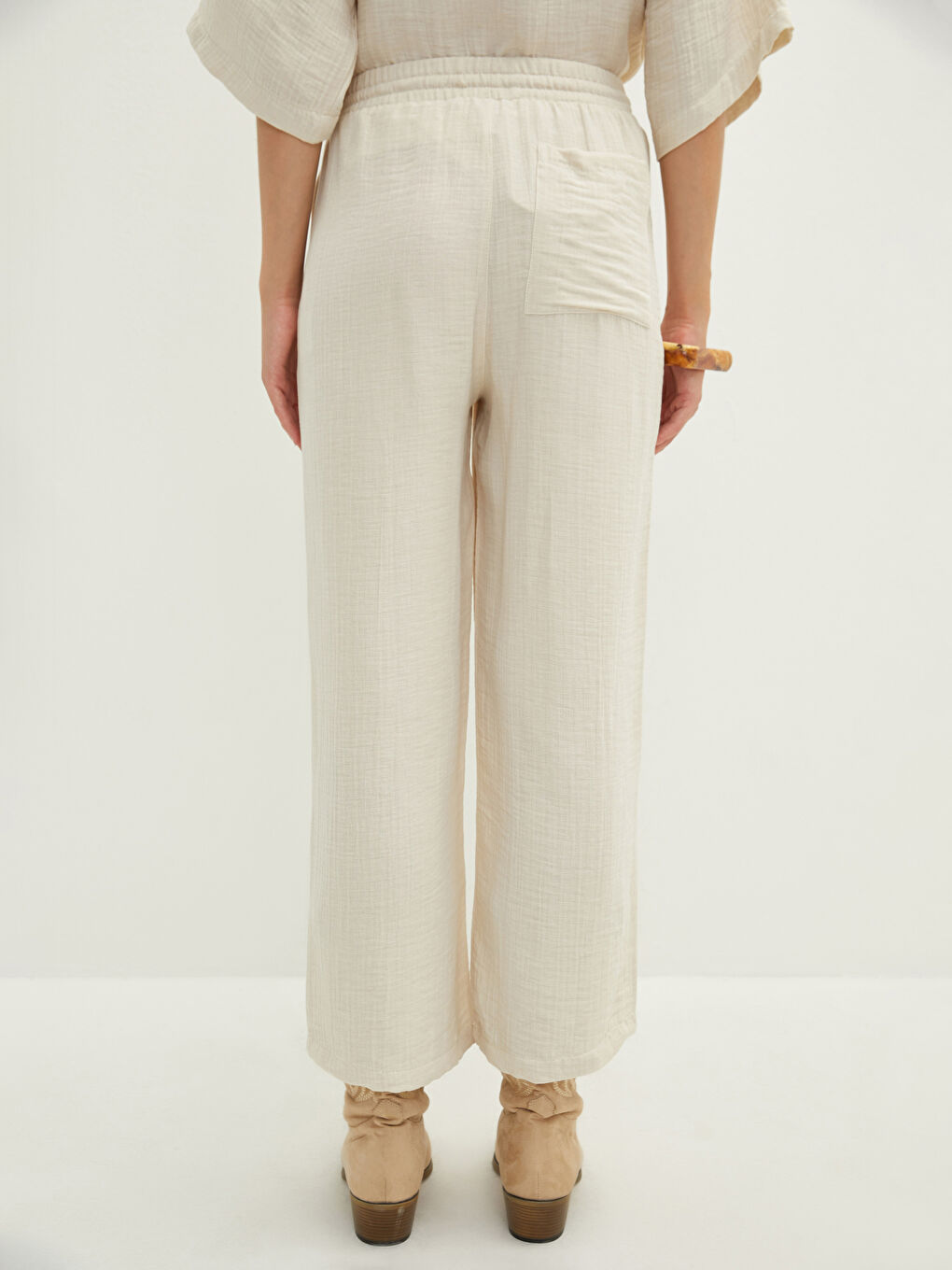 بنطلون للسيدات بخصر مرن وجيوب بتفاصيل عادية-10