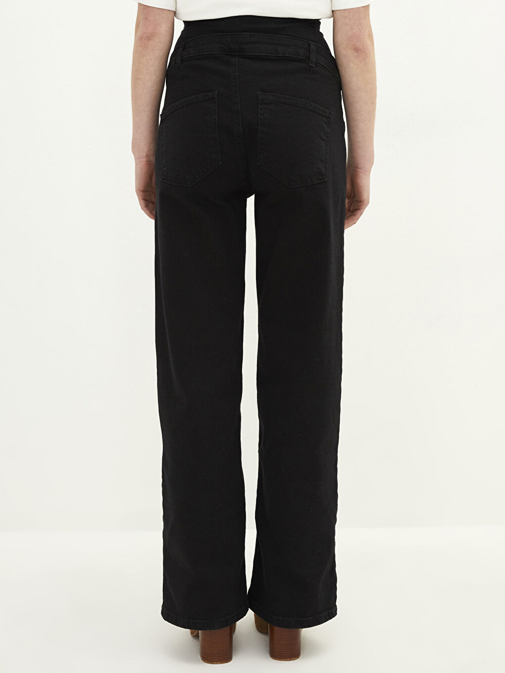 Siyah Yüksek Bel Wideleg Geniş Paça Cep Detaylı Kadın Jean Pantolon-3